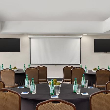 Four Points By Sheraton Greensboro Airport Ngoại thất bức ảnh