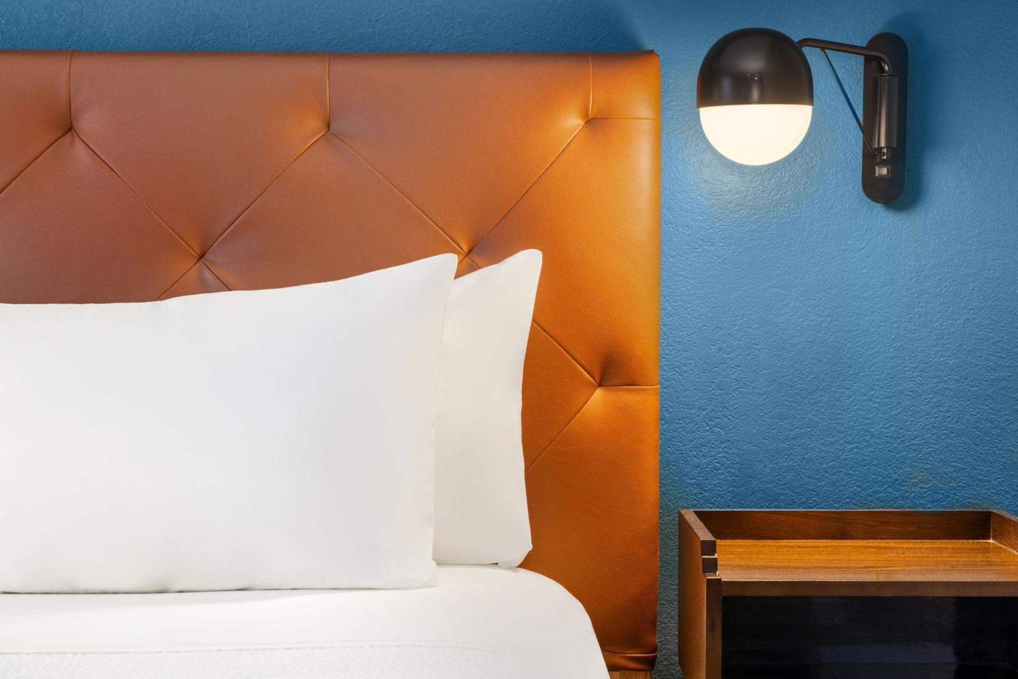 Four Points By Sheraton Greensboro Airport Ngoại thất bức ảnh