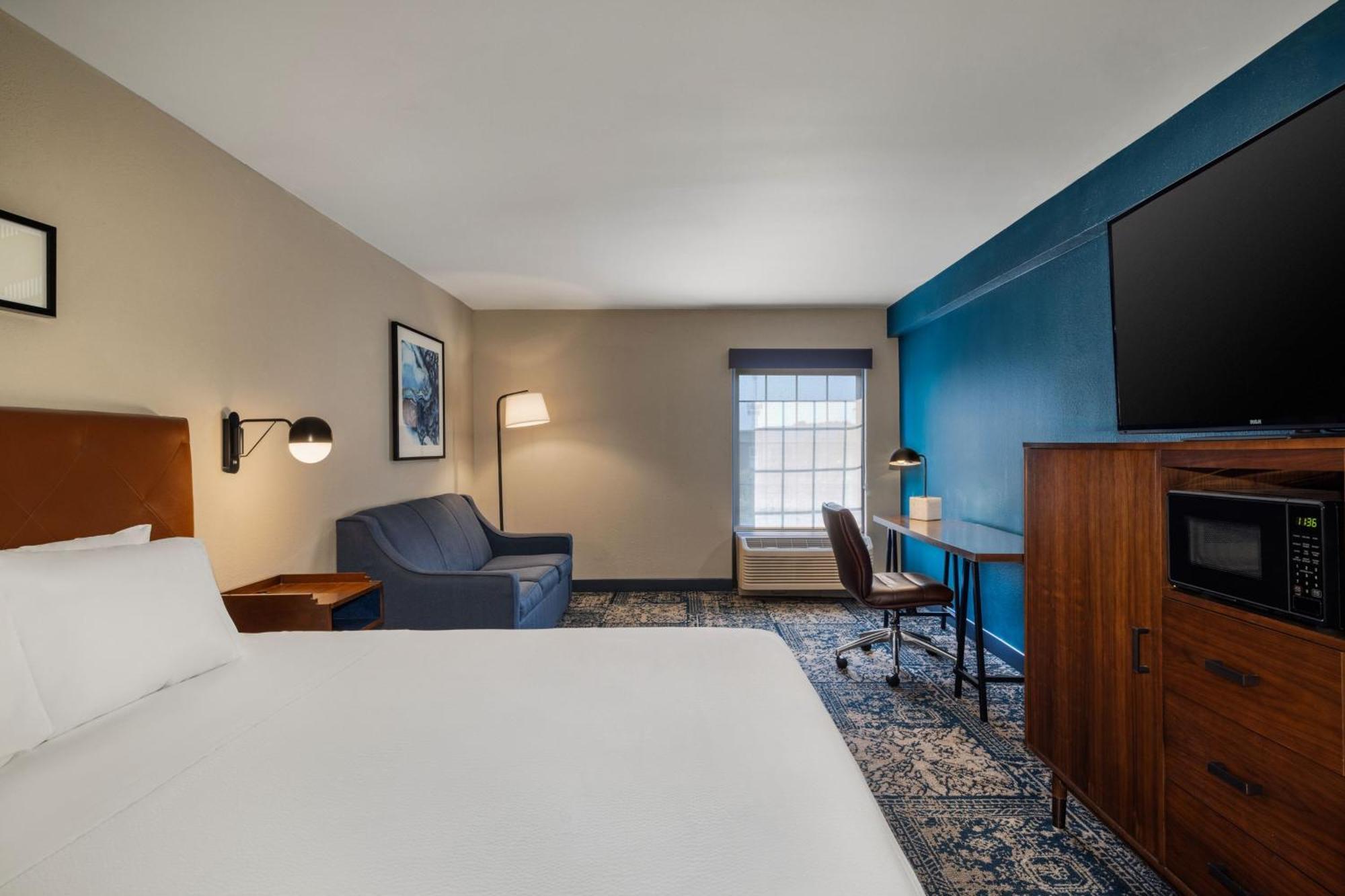 Four Points By Sheraton Greensboro Airport Ngoại thất bức ảnh