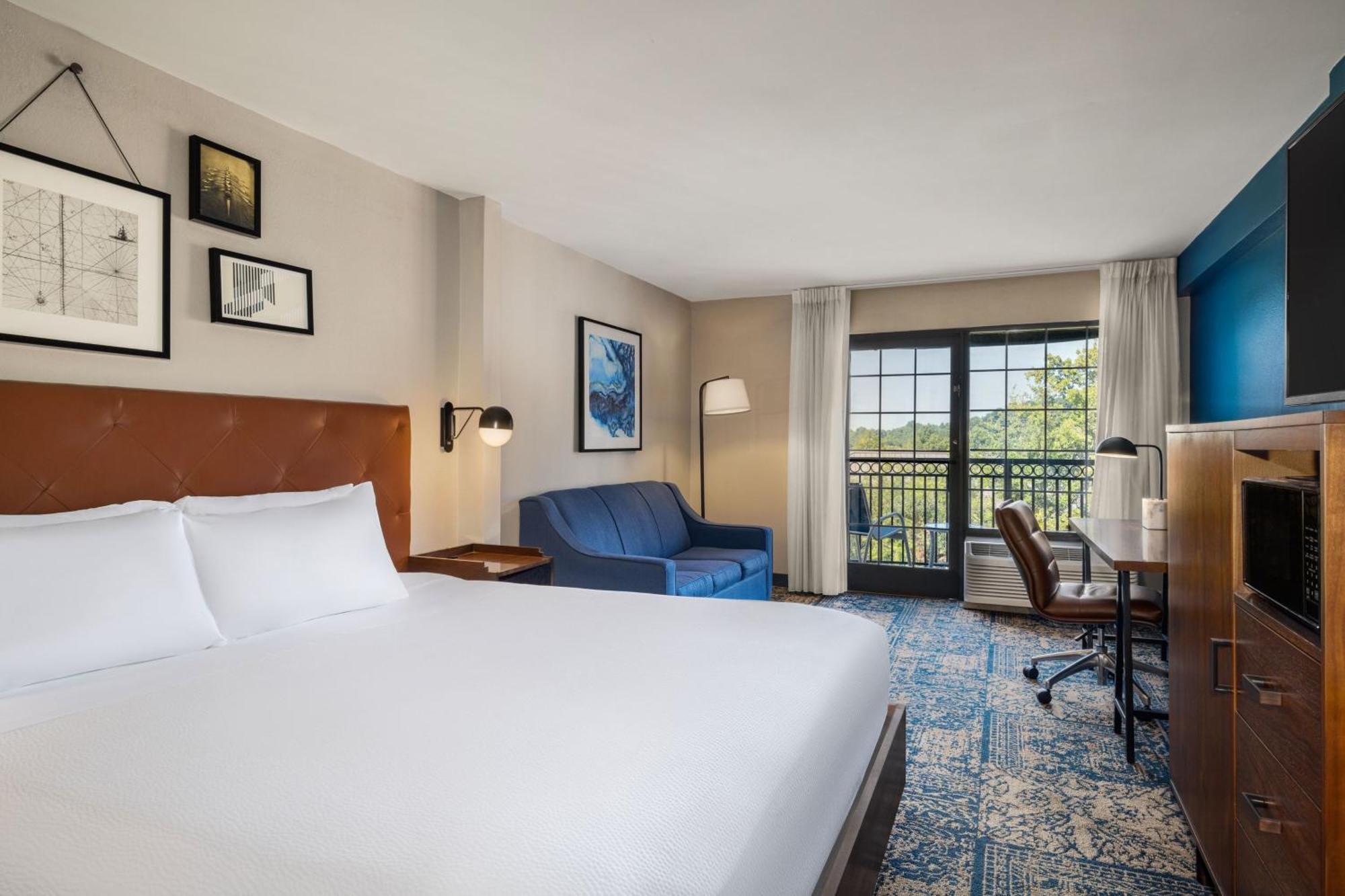 Four Points By Sheraton Greensboro Airport Ngoại thất bức ảnh